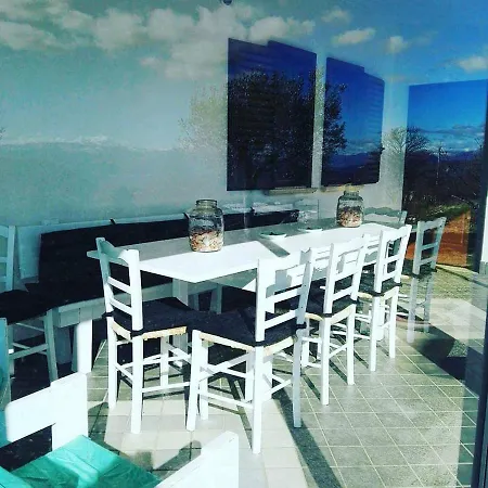 La Montagna Rosa Bed & Breakfast *