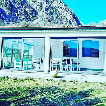 Bed & Breakfast La Montagna Rosa